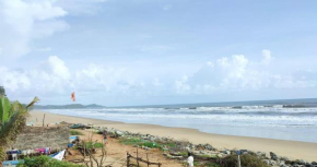 Dubbanashasi beach stay